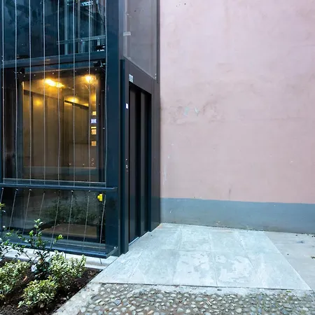 Co99- Large Lanzone Apartamento *
